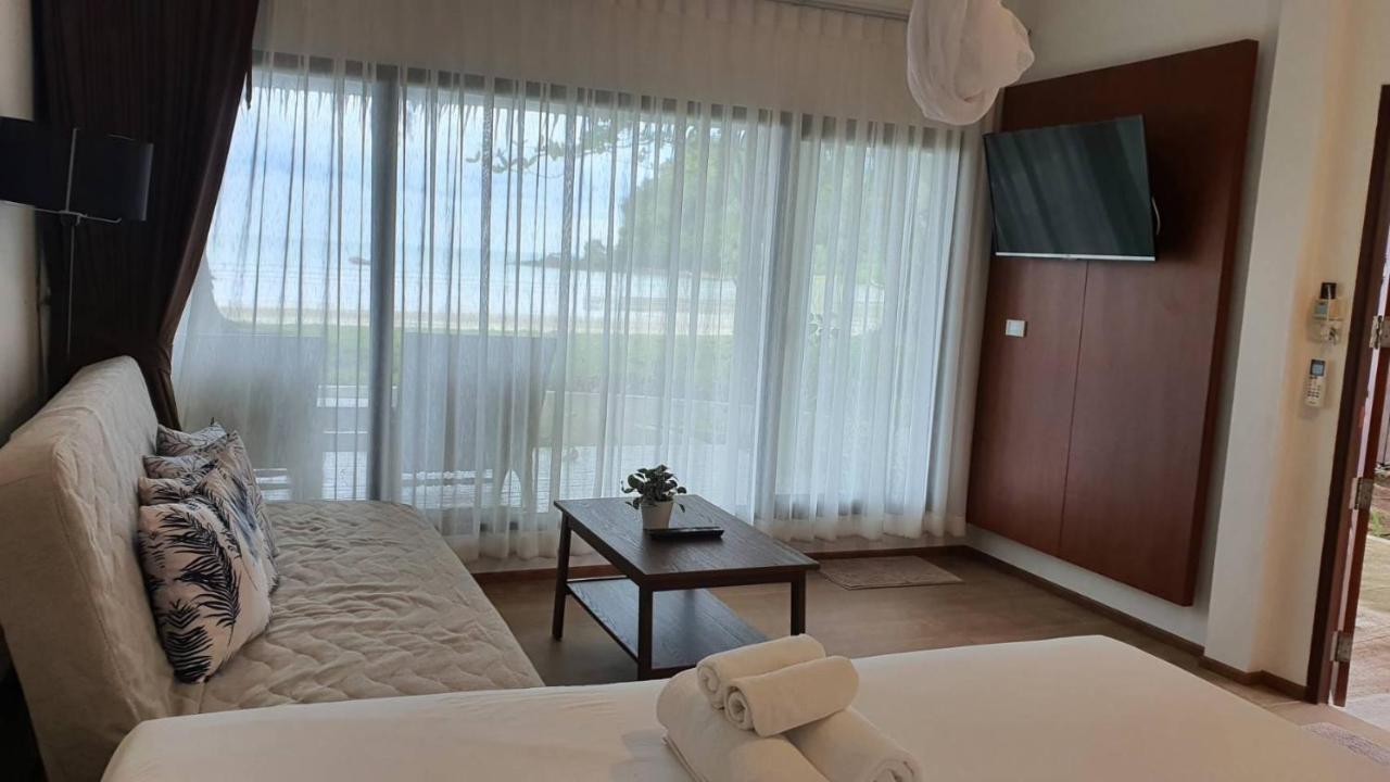 Twin Bay Resort - Sha Extra Plus Koh Lanta Exterior photo